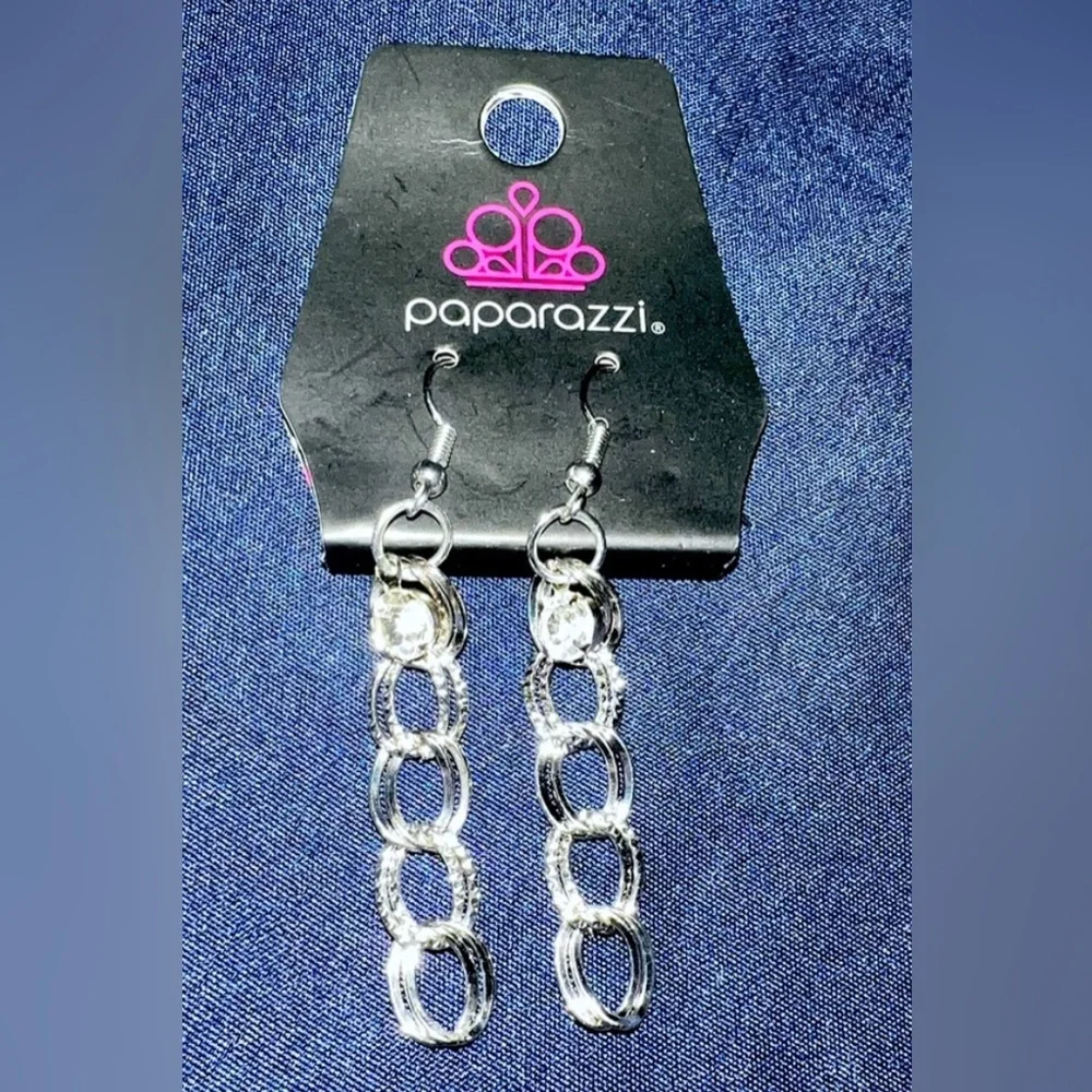 Paparazzi Jewelry Bundle - Necklaces, Earrings, Bracelets NWT - Picture 14 of 16